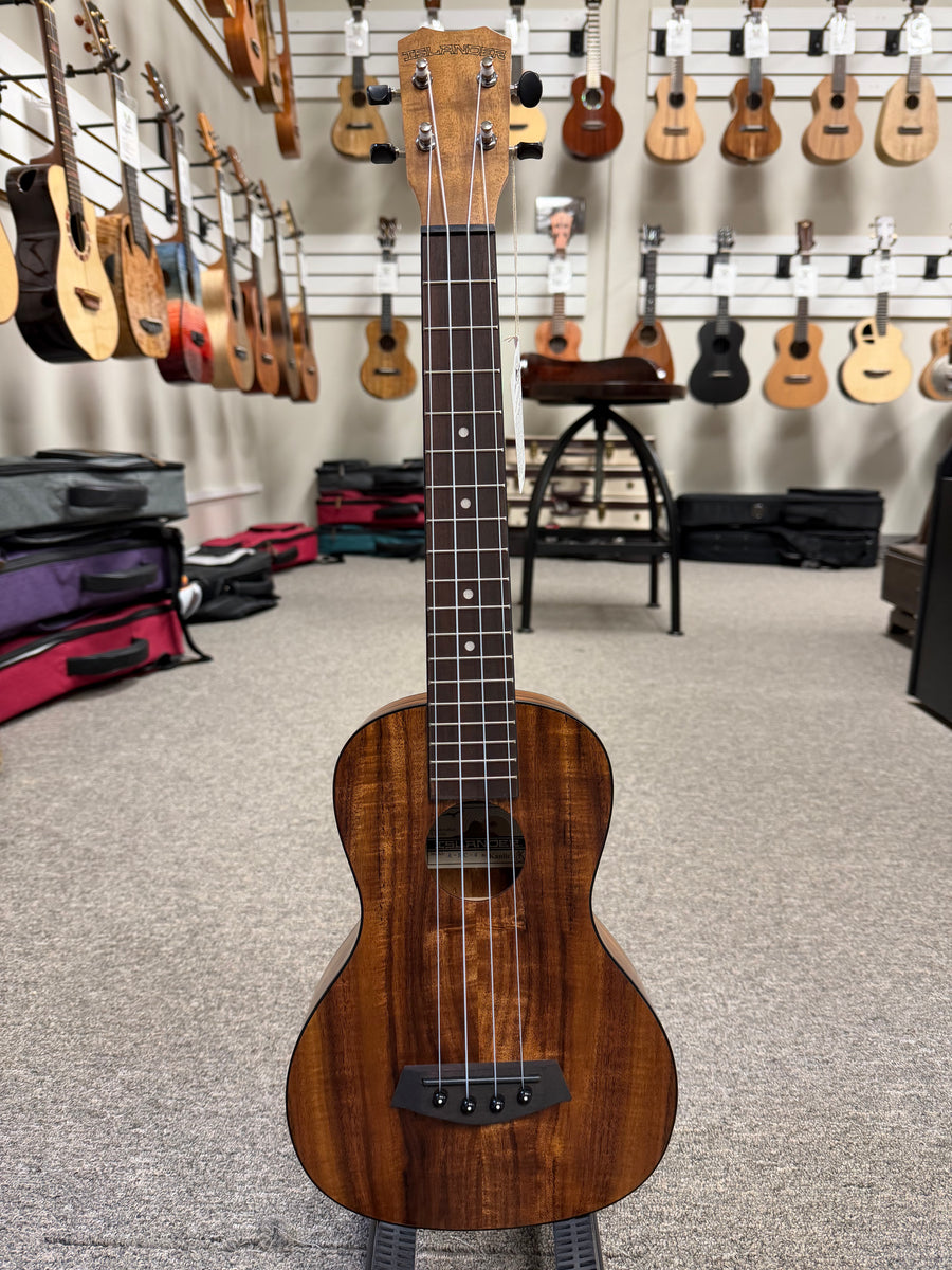 UKULELE ロングボード Islander by Kanile'a SC-4 Flamed Acacia Concert Long Neck Ukulele
