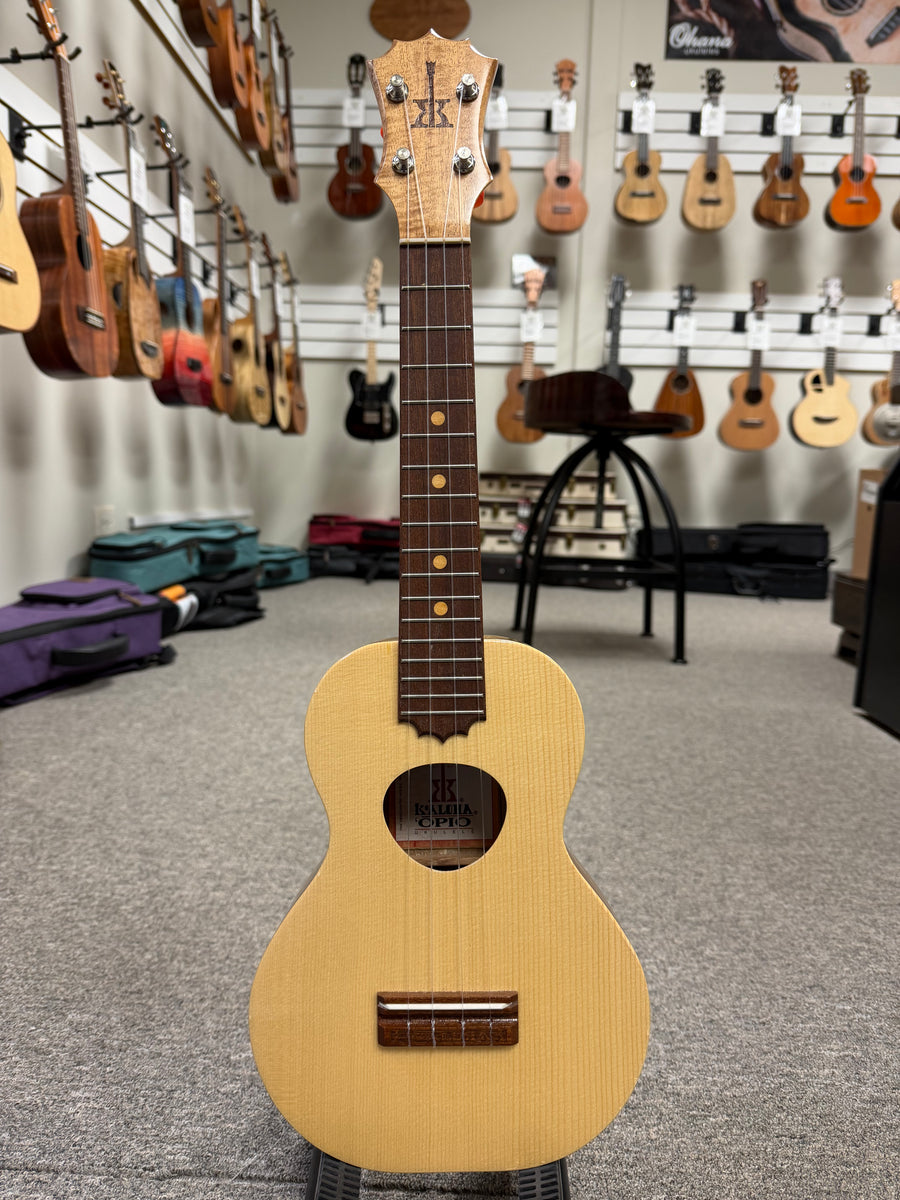 KoAloha Opio KCO-10S Solid Spruce/Acacia Concert Ukulele w/Case