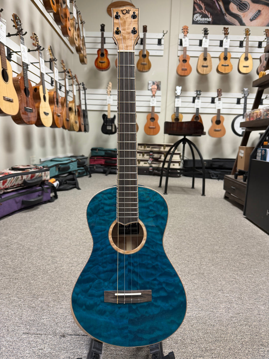 blurhms コート COMOLI AURALEE YOKE ATON URU Oli L2-BQM-BL Solid Quilted Maple Ocean Blue Baritone Ukulele w/Case