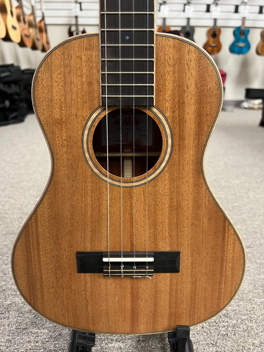 Super tenor online ukulele for sale