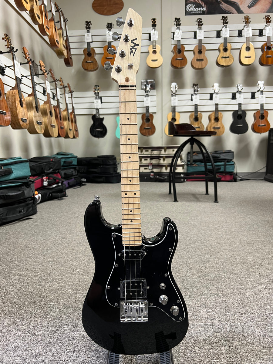 【完動品】RISA Musical Instruments エレキギター 超レア・完動】RISA Musical Instruments エレキギター