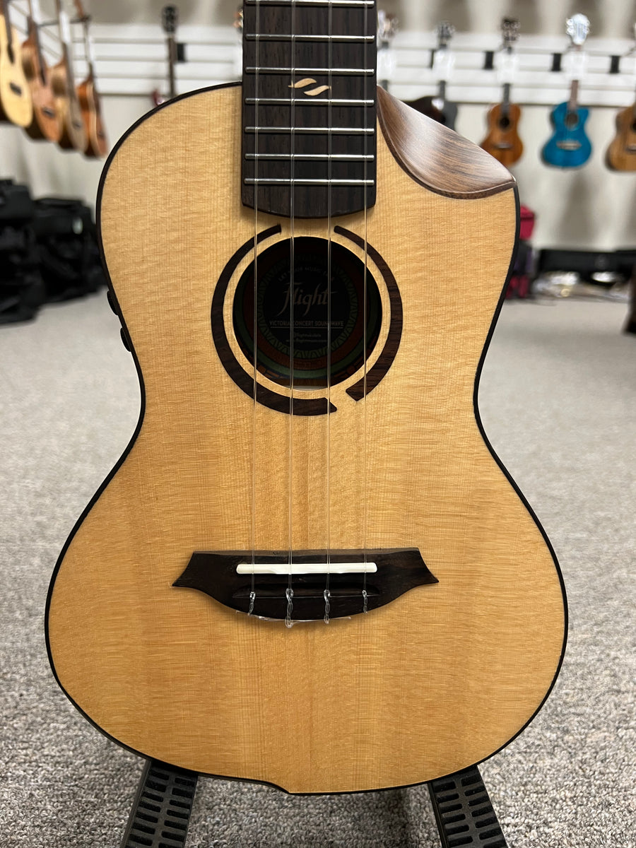 Flight Victoria Concert Soundwave Ukulele w/Case Built In Effects