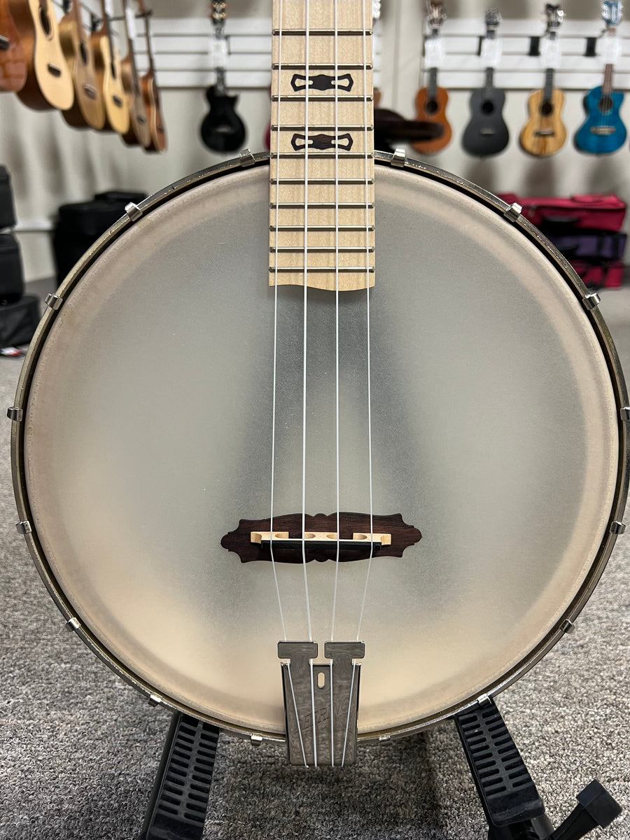 Deering goodtime banjo deals case