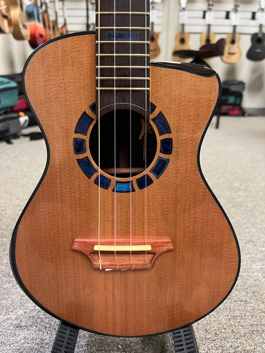 Hozen Green Label Custom Tenor Ukulele w/Case - Solid Red Cedar