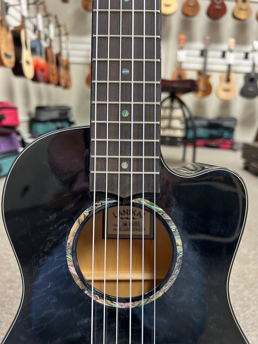 LANIKAI QM-BKCEG Quilted Maple Electric Guitalele w/Case