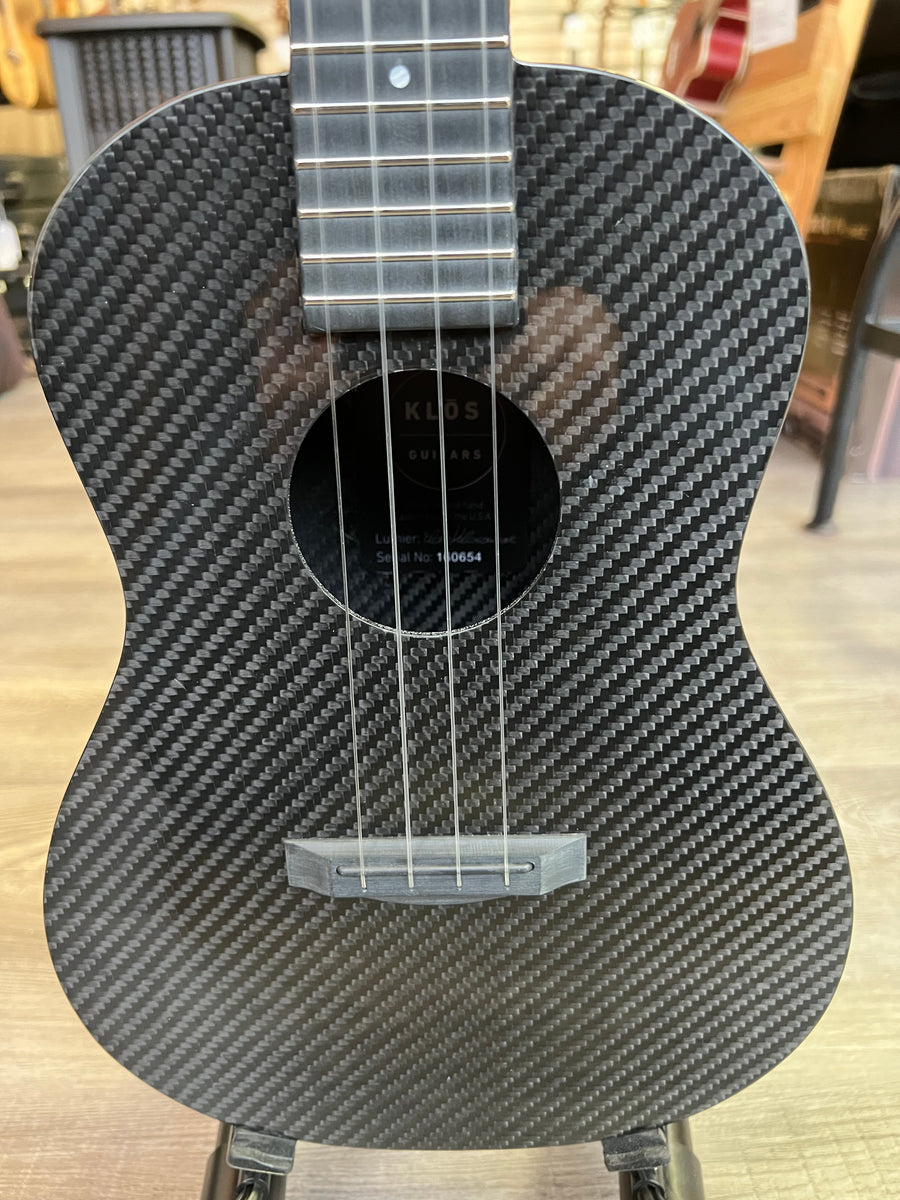 Full Carbon Tenor Ukulele – KLOS Guitars
