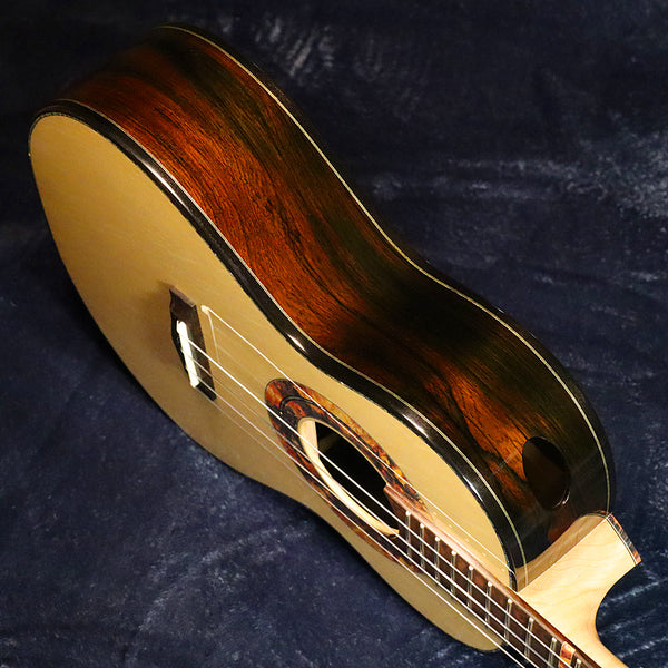 Joji Yoshida Solid Spruce/Brazillian Rosewood Custom Tenor Ukulele w/Case