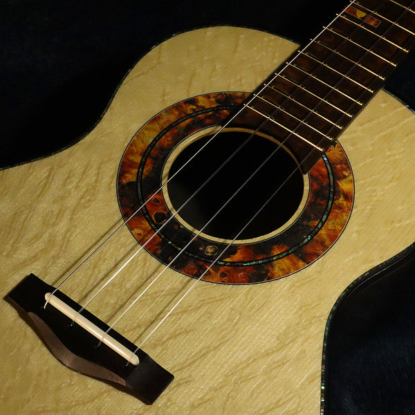 Joji Yoshida Solid Spruce/Brazillian Rosewood Custom Tenor Ukulele w/Case