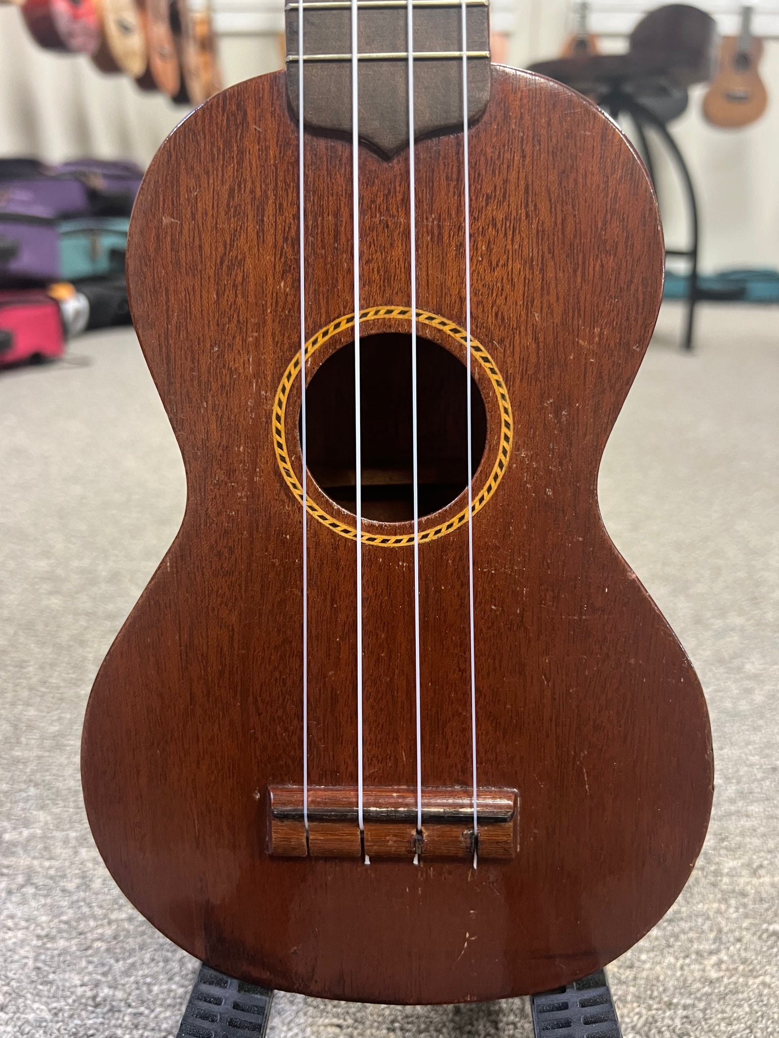 Vintage Gibson Solid Mahogany Soprano Ukulele w/Case Late 20's/Early30's - Pre-Loved