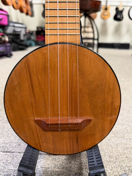 Vintage Lyon and Healy Camp Soprano Banjo Ukulele w/Case - Pre Loved Banjolele