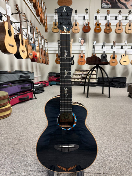 aNueNue Black Whale Solid Cedar/Maple/Rosewood Tenor Ukulele w/Case