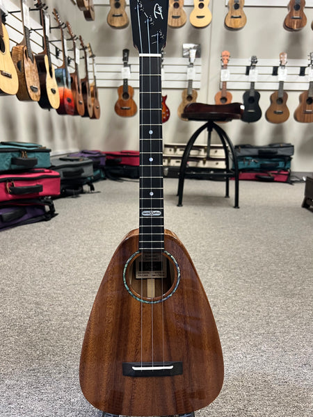 Romero Creations TT3 'Ekolu 3 String Solid Phoenix Tiny Tenor Ukulele w/Case