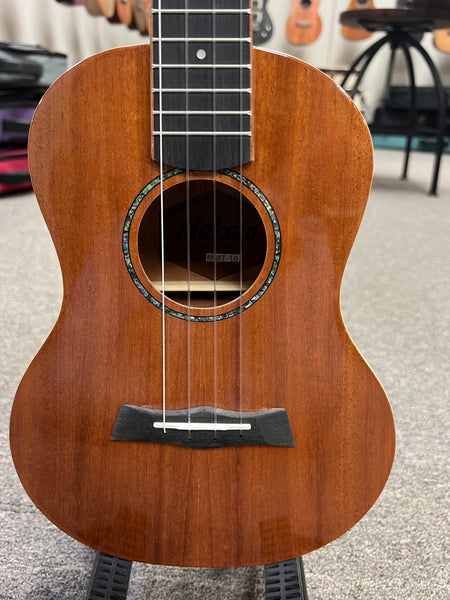 Makaio MMT-10 Mahogany Tenor Ukulele w/Case