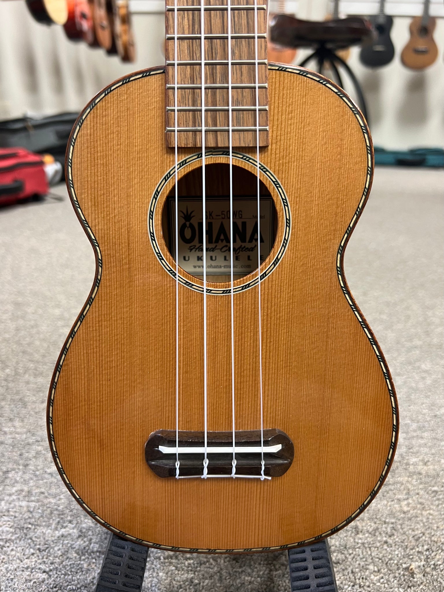OHANA SK-50WG Soprano Ukulele - Solid Cedar/Willow Wood