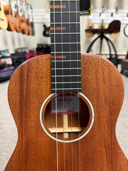 KALA KA-WF-AMHG-B Solid Mahogany Baritone Ukulele w/Case - Waterfall Series