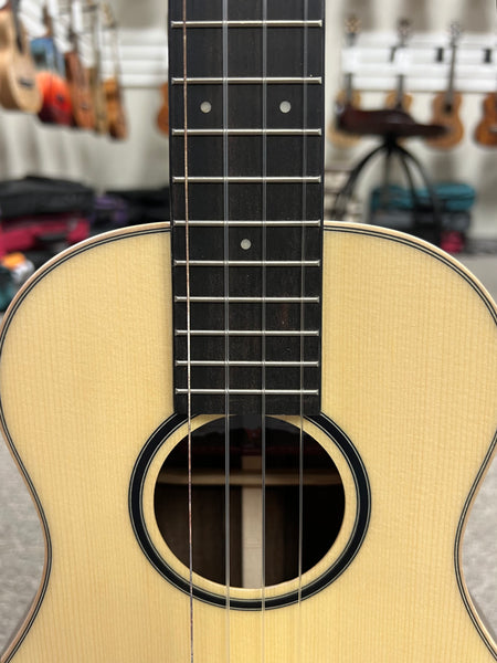 KALA KA-ASZCT-ST Solid Spruce/Ziricote Tenor XL Ukulele - Super Tenor