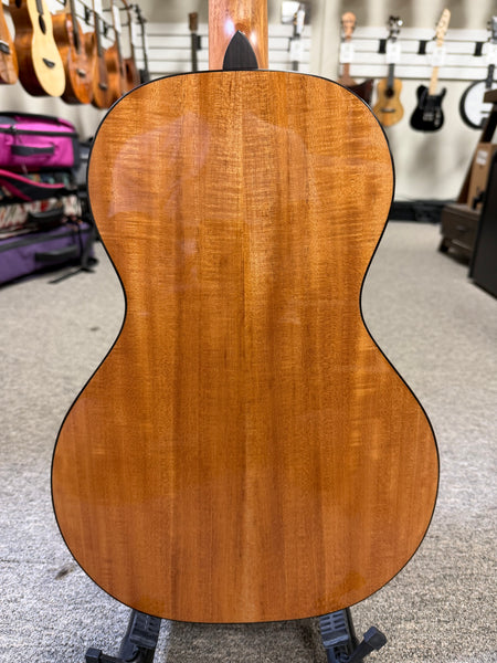 PONO ULN4-2 Nylon String Baritone Ukulele w/Case - Solid Cedar/Solid Mahogany