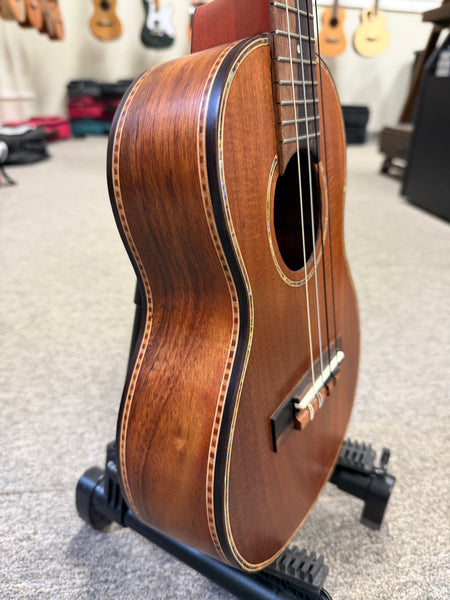 Mele Limited Edition Solid Koa Electric Tenor Ukulele w/Case - Pre Loved