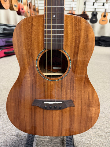 Makaio MKBXS-10 Large Body Steel String Koa Baritone Ukulele w/Case