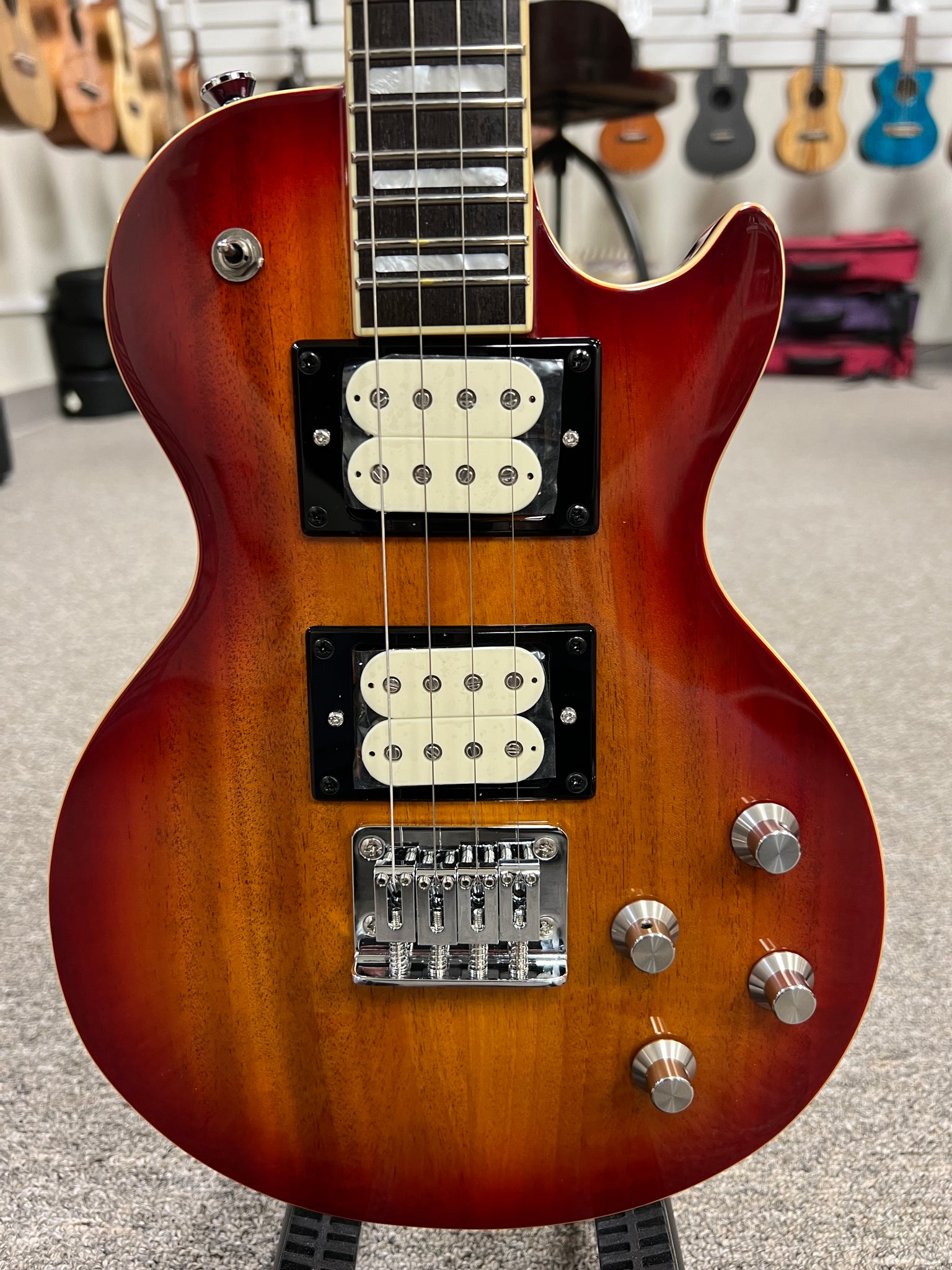 Risa UKELP432CS Tenor Les Paul Style Solid Body Electric Ukulele w