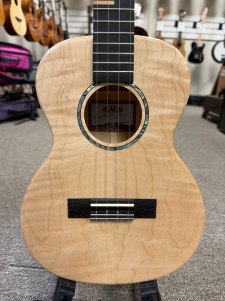 KALA KA-WF-AFM-T Solid Flame Maple Tenor Ukulele w/Case - Waterfall Series