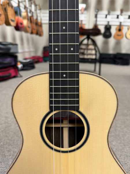 KALA KA-ASZCT-ST Solid Spruce/Ziricote Tenor XL Ukulele - Super Tenor