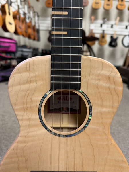 KALA KA-WF-AFM-T Solid Flame Maple Tenor Ukulele w/Case - Waterfall Series