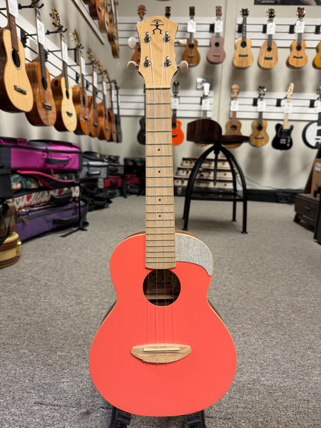 aNueNue UC-10 Solid Spruce/Mahogany Concert Ukulele w/Case - Living Coral