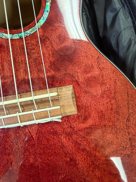 LANIKAI QM-RDCEC Quilted Maple Electric Concert Ukulele w/Case- Pre Loved - Transparent Red