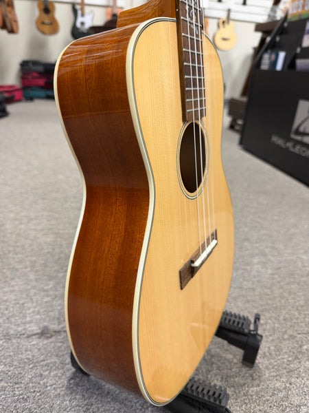 Ohana BKT-70G Tenor Ukulele with Baritone Body - Solid Spruce/Mahogany