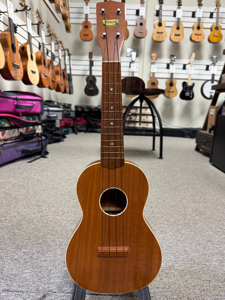 Vintage Harmony Mahogany Concert Ukulele w/Case - Pre Loved