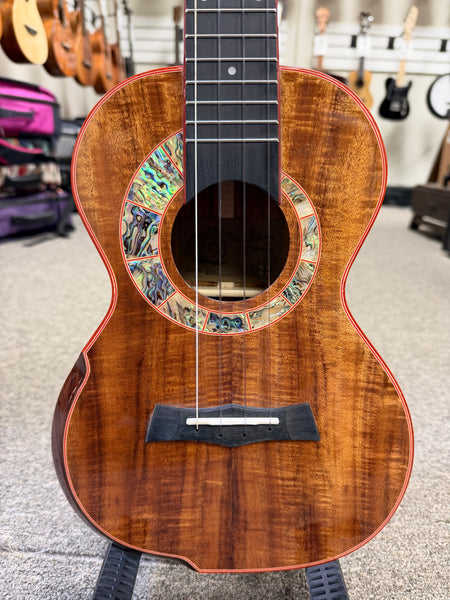 SNAIL S60T Solid Acacia Tenor Ukulele w/Case #1 - Comfort Armrest