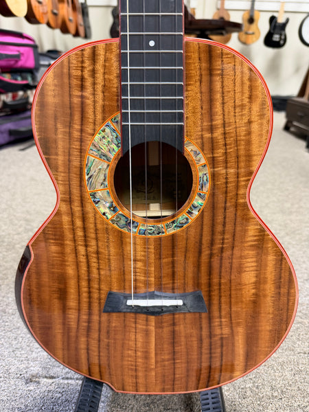 SNAIL S-60B Solid Acacia Baritone Ukulele w/Case #2 - Comfort Armrest