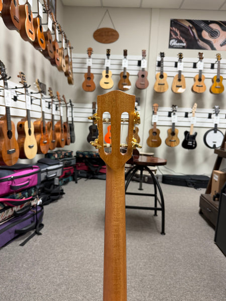 Pono BN4-3 Solid Mango Large Body Baritone Nui Ukulele w/Case
