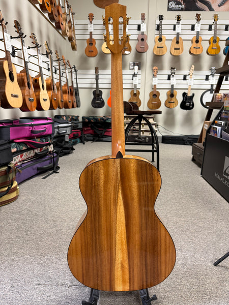 Pono BN4-1 Solid Cedar/Acacia Large Body Baritone Nui Ukulele w/Case