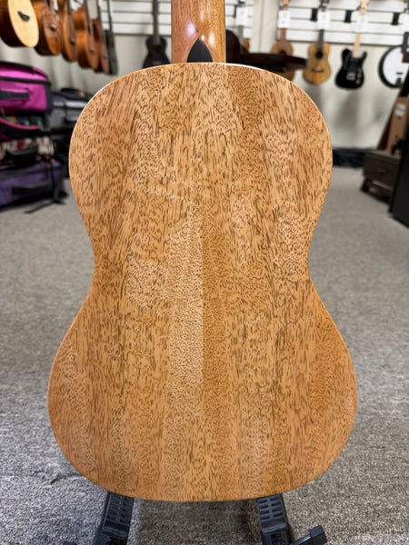 PONO MGBD Solid Mango Deluxe Baritone Ukulele