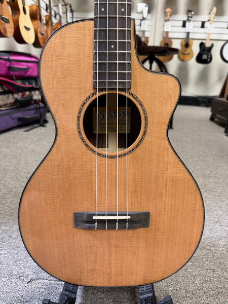 PONO ULNC4-4 Nylon String Solid Cedar/Rosewood Large Body Baritone Ukulele w/Case - Cutaway
