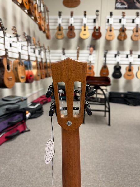 KALA KA-CT-SMH-BG Solid Mahogany Baritone Ukulele w/Case - Contour Series