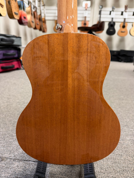 Makaio MMT-10 Mahogany Tenor Ukulele w/Case