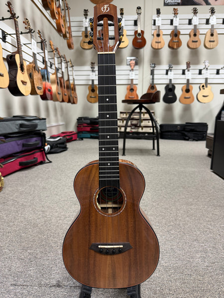 Flight Phantom Solid Acacia Electric Tenor Ukulele w/Case - Royal Series