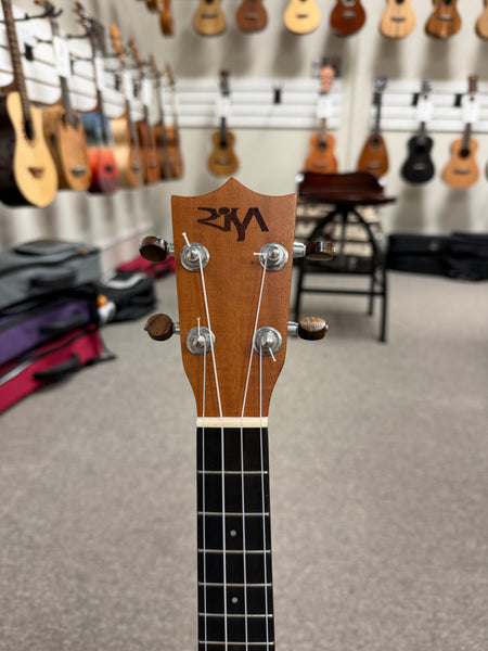 Risa Solid Mahogany Tenor Ukulele - UKA-MAH-BAT