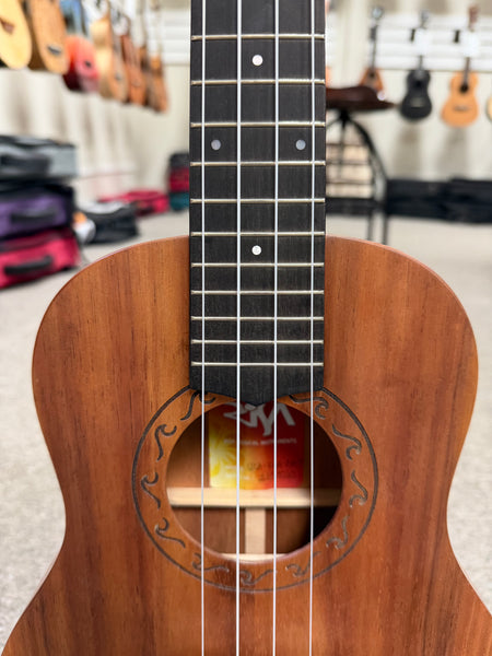 Risa Solid Koa Tenor Ukulele - UKA-KOA-BAT