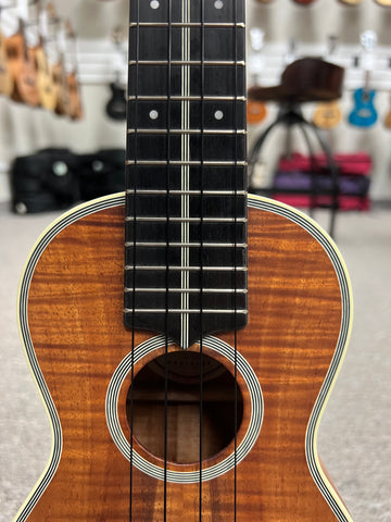 Kiwaya KMS-K Master Series Flamed Koa Soprano Ukulele Kiwaya KMS-K Master Series Flamed Koa Soprano Ukulele