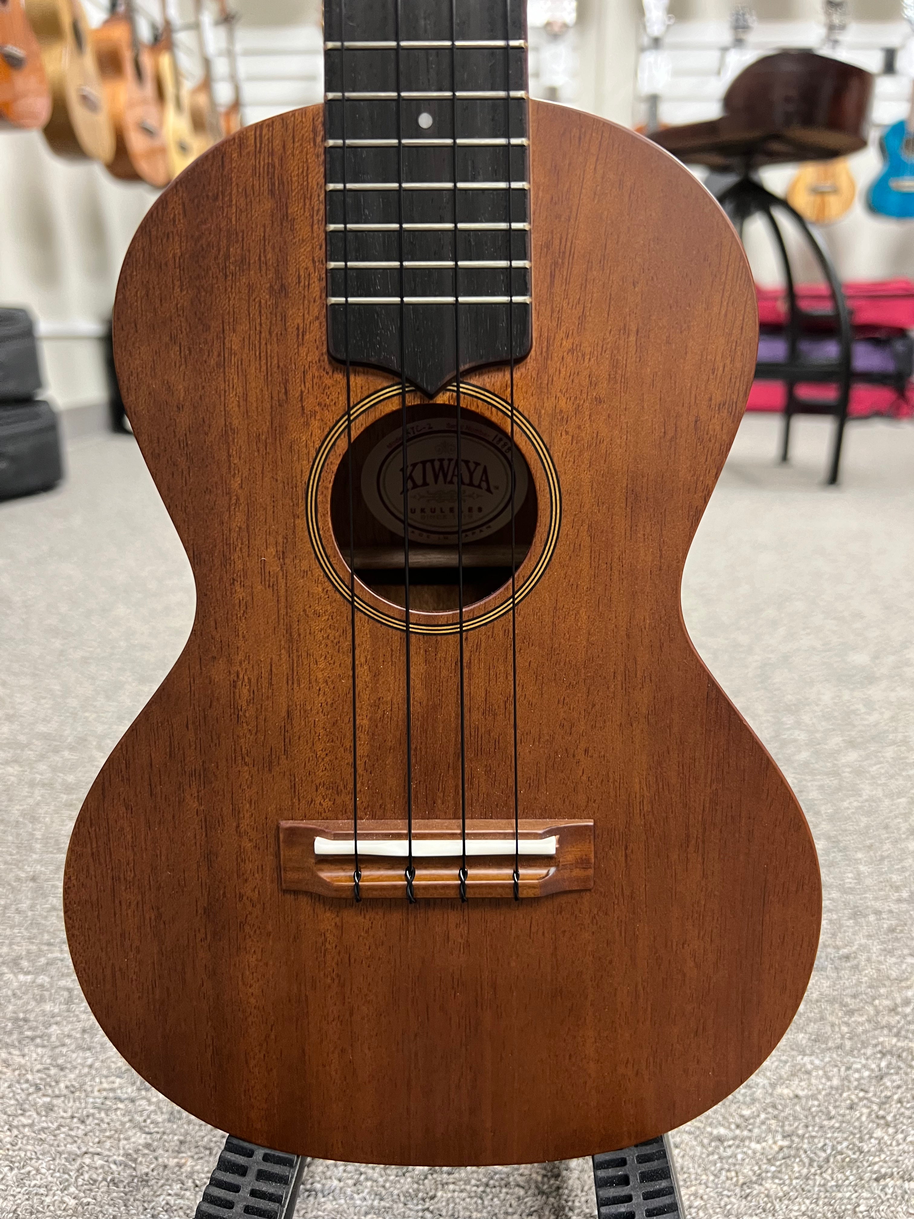 Kiwaya KTC 2 Solid Mahogany Concert Ukulele Aloha City Ukes