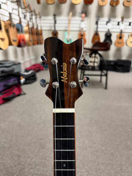 Makaio MSMT-20 Solid Spalted Mango Tenor Ukulele w/Case #1 - Comfort Armrest