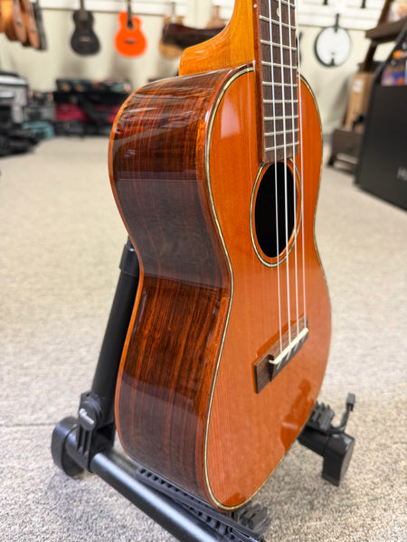 OHANA CK-50G Solid Cedar/Rosewood Concert Ukulele