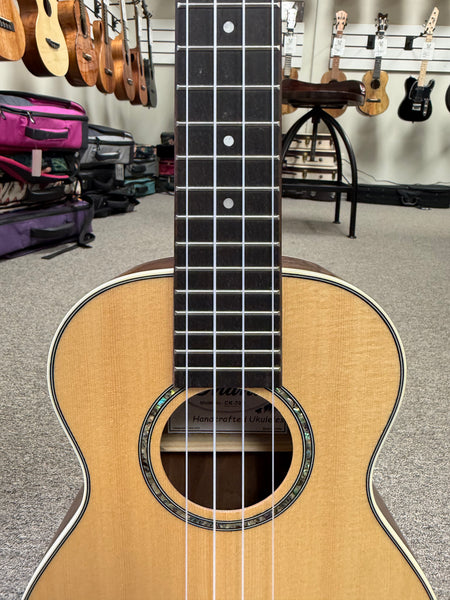 Ohana CK-70R Concert Ukulele - Solid Spruce/Rosewood