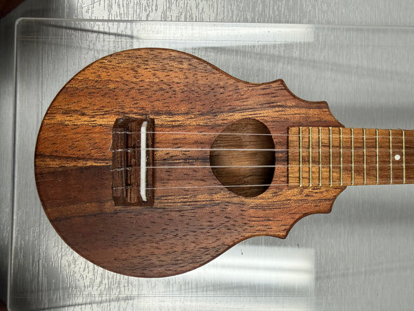 Pops KoAloha Masterpiece Mini Sceptre Ukulele w/Display Case - UkeSA