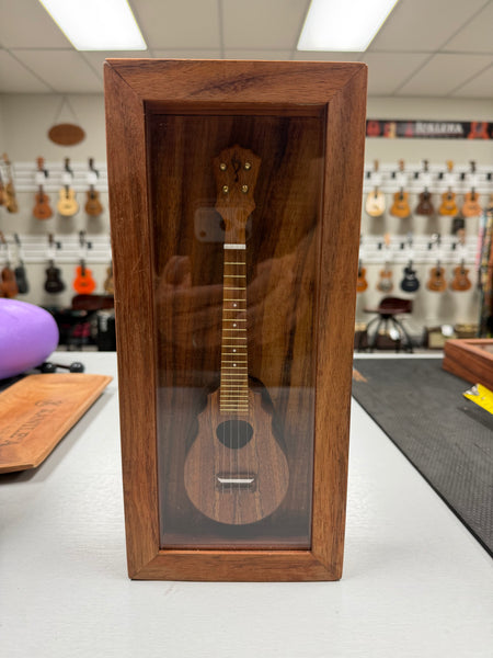 Pops KoAloha Masterpiece Mini Sceptre Ukulele w/Display Case - UkeSA