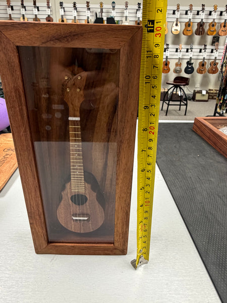 Pops KoAloha Masterpiece Mini Sceptre Ukulele w/Display Case - UkeSA